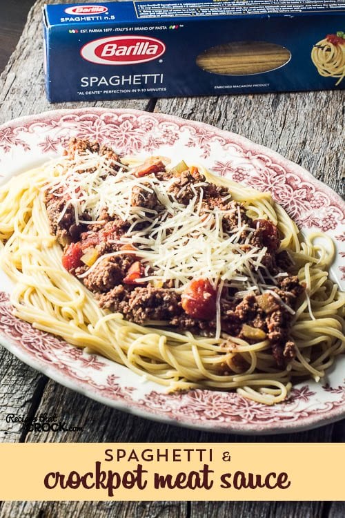 Spaghetti with Crock Pot Meat Sauce: Barilla® Spaghetti with {Crock Pot} San Marzano Tomato Meat Sauce is the perfect dish for kids of all ages 0-93 and so easy to throw together for dinner!