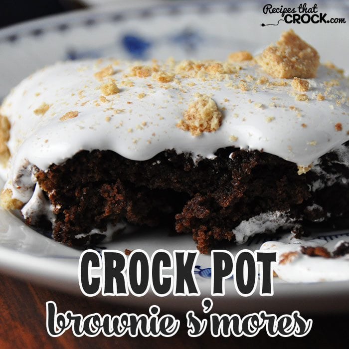 You don't have to wait for bonfires to have the yummy taste of s'mores with these Crock Pot Brownie S'mores!