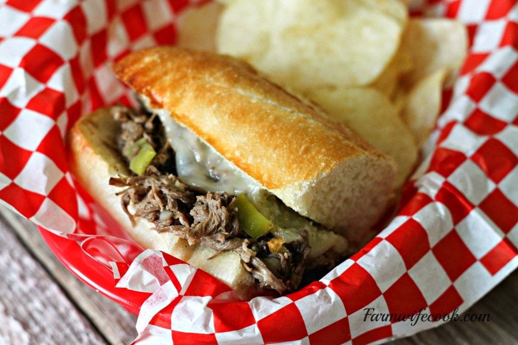 It-Beef-Sandwiches-11-1024x683