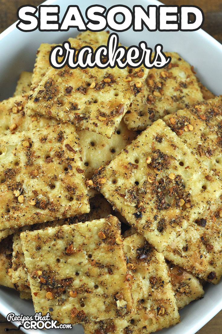 This Seasoned Crackers oven recipe is a quick and easy way to make up some yummy crackers to go with soup and more! via @recipescrock