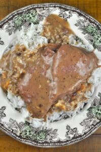 Do you need something simple for supper? Here are five easy Crock Pot Dinners to try next week!